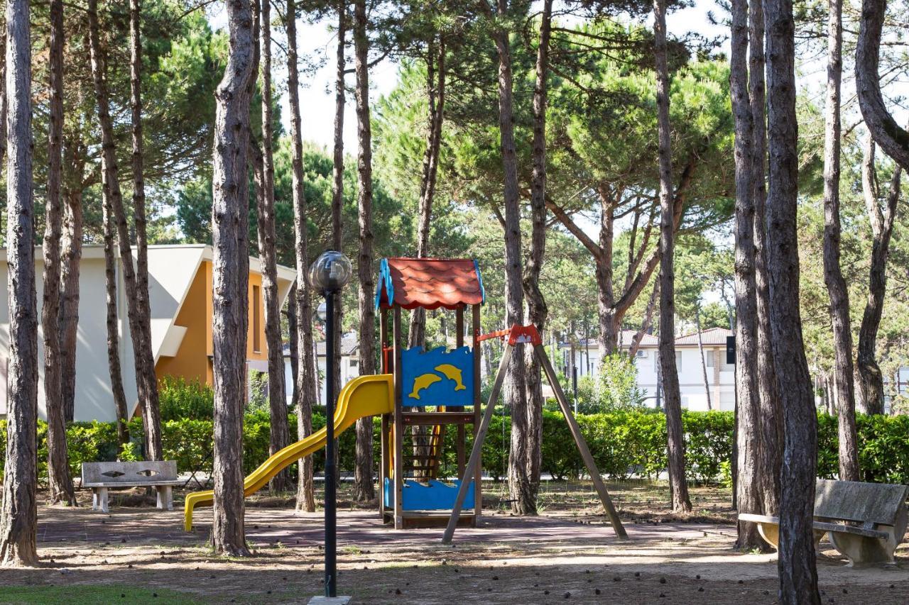 Castello Lägenhet Bibione Exteriör bild