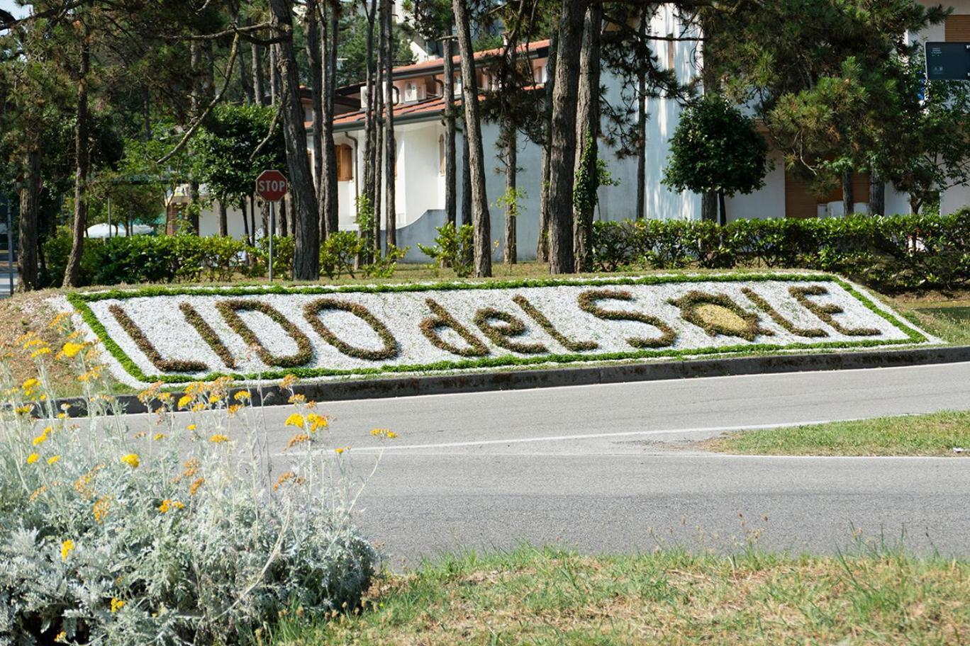 Castello Lägenhet Bibione Exteriör bild
