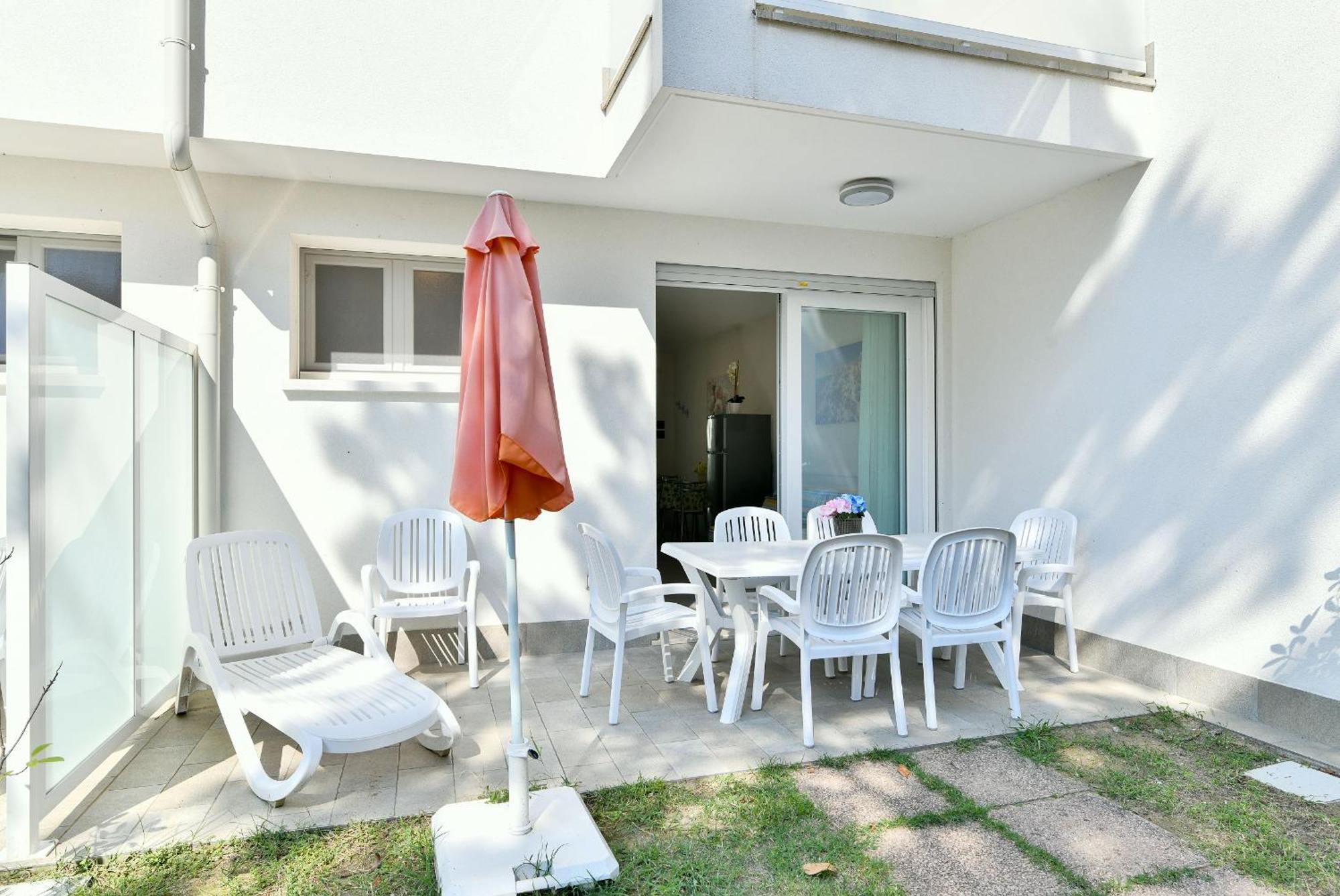 Castello Lägenhet Bibione Exteriör bild